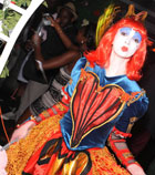 ALICE IN WONDERLAND THEMED ENTERTAINMENT : Red Queen