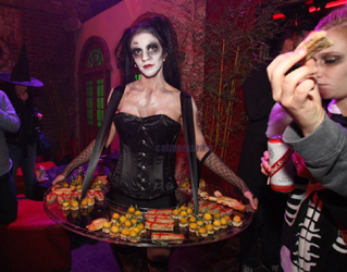 LIVING CANAPE ACT AND CANDY GIRL - ZOMBIE DOLLS HALLOWEEN THEMED