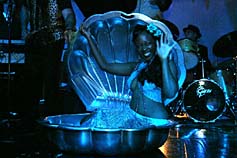 BURLESQUE-MERMAID