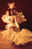 burlesque-classic-fan-dance