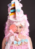 CANDY+CAKE HOSTESS-CAKE-TA-DAH! PERFECT FOR WEDDINGS AND BIRTHDAYS