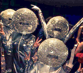 MIRRO THEMED ENTERTAINMENT - MIRROR BALL HEAD WALKABOUT ACT OR DANCERS TO HIRE