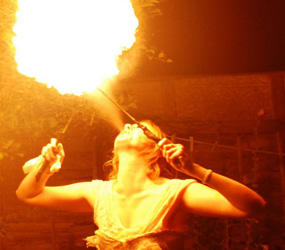 GREATEST SHOWMAN THEMED ENTERTAINMENT - FIRE PERFORMERS TO HIRE MANCHESTER, BIRMINGHAM, LONDON 