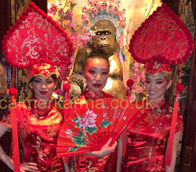 CHINESE NEW YEAR THEMED ENTERTAINMENT - CHINESE FAN HOSTESSES HIRE TO GREET GUESTS AT YOUR EVENT