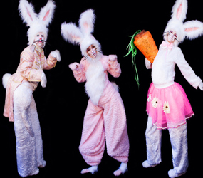 EASTER BUNNY STILTS -HIRE EASTER FAMILY ENTERTAINMENT UK