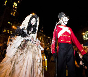 undead toy soldier & corpse bride halloween stilt performers manchester london