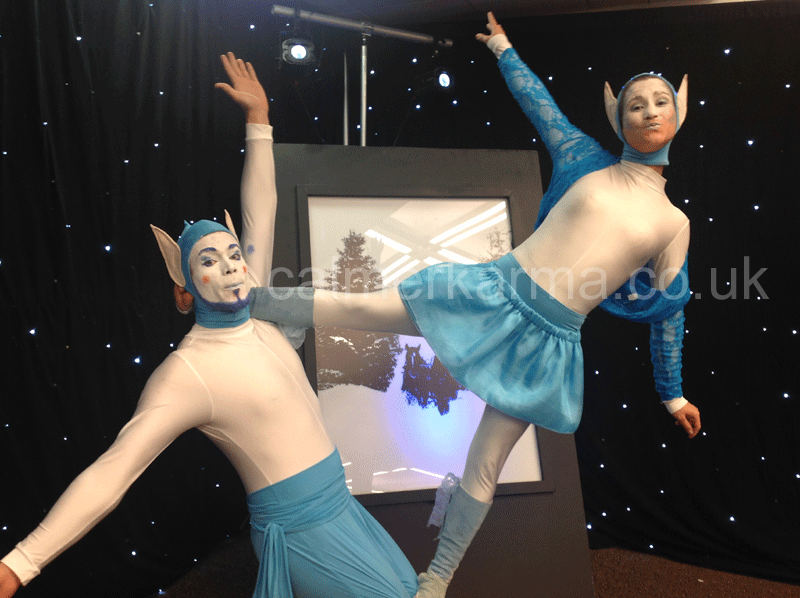 ICE-ELF-ACROBALANCE-ACT-WINTER-WONDERLAND-THEMED-ENTERTAINERS